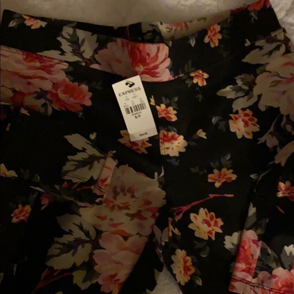 NWT express leggings floral s vintage - Picture 2 of 3